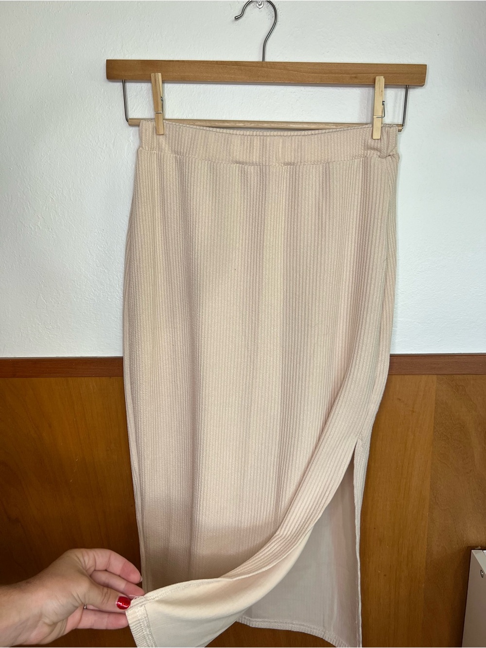 Skirt - Picture 3 of 4
